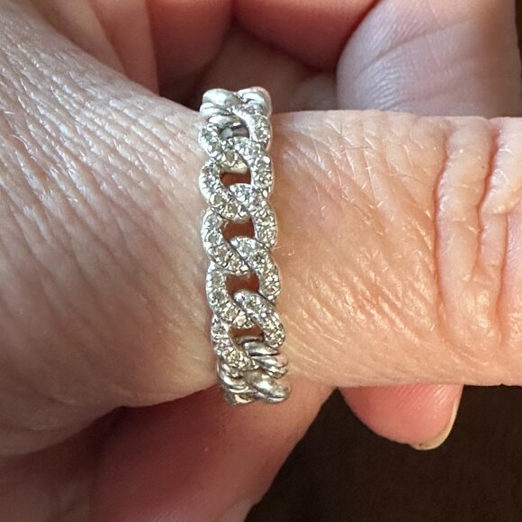 David Yurman Belmont Curb Link Narrow Ring with Pavé Diamonds - Picture 3 of 5
